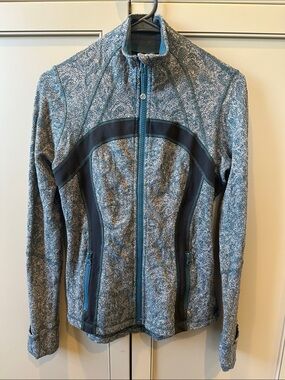 lululemon athletica Teal and Charcoal Heathered Zip Jacket